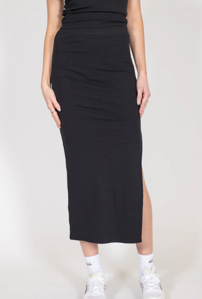 Ribbed Fitted Maxi Skirt